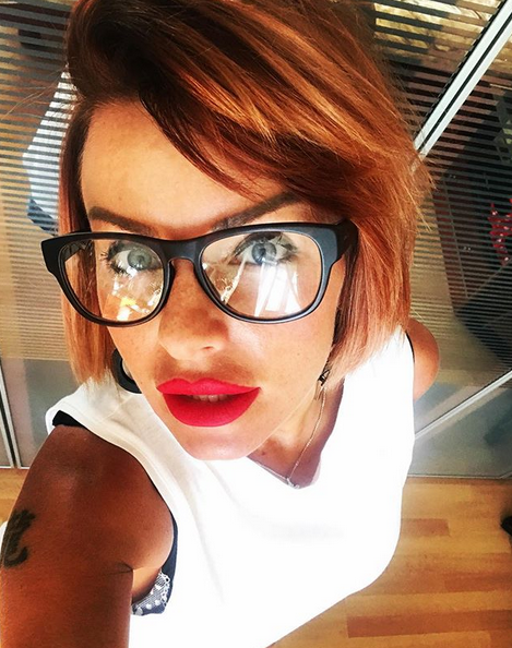 Bývalá zpěvačka skupina Tatu Julia Volkova. Bývalá zpěvačka skupina Tatu Julia Volkova.