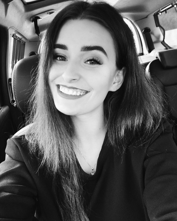 Anna Šulcová - Instagram - Obrázek 2 Anna Šulcová - Instagram - Obrázek 2