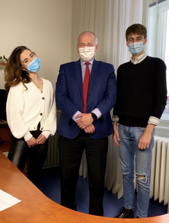 Anna Šulc, Jakub Gulab a Roman Prymula. Anna Šulc, Jakub Gulab a Roman Prymula.