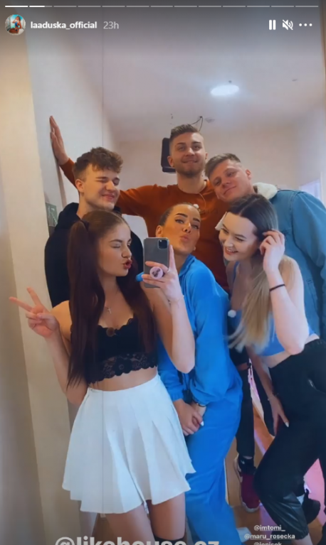 Influenceři a první den reality show LIKE HOUSE. Influenceři a první den reality show LIKE HOUSE.