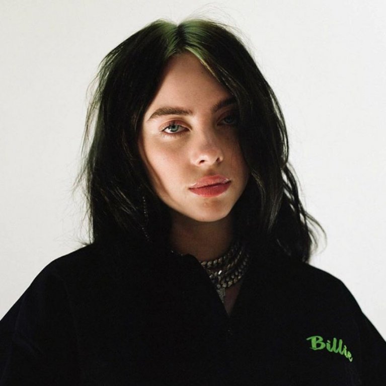 Billie Eilish (18) Billie Eilish (18)