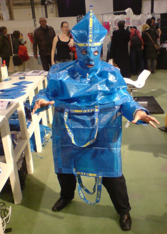 Kreativní móda z IKEA tašek 2 Kreativní móda z IKEA tašek 2