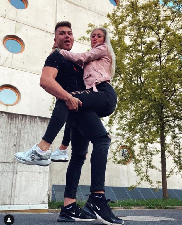 Datel si našel novou přítelkyni 3 Datel si našel novou přítelkyni 3