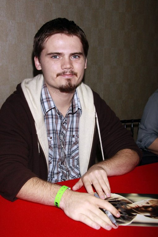 Jake Lloyd (32) Jake Lloyd (32)