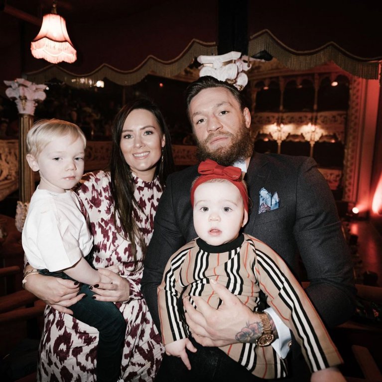 Conor McGregor a Dee Devlin se budou brát Conor McGregor a Dee Devlin se budou brát