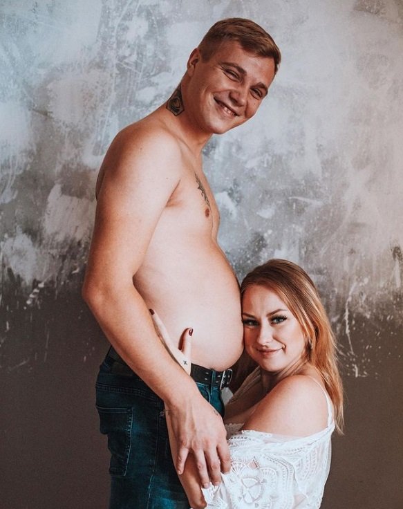 Youtuberka SweetieMarket s manželem. Youtuberka SweetieMarket s manželem.