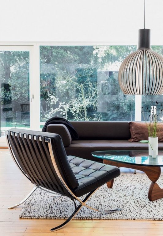 Slavné křeslo je oblíbeným designovým kouskem dodnes Slavné křeslo je oblíbeným designovým kouskem dodnes
