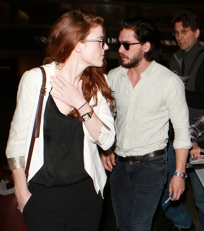 Kit Harrington a Rose Leslie slaví příchod prvního potomka Kit Harrington a Rose Leslie slaví příchod prvního potomka
