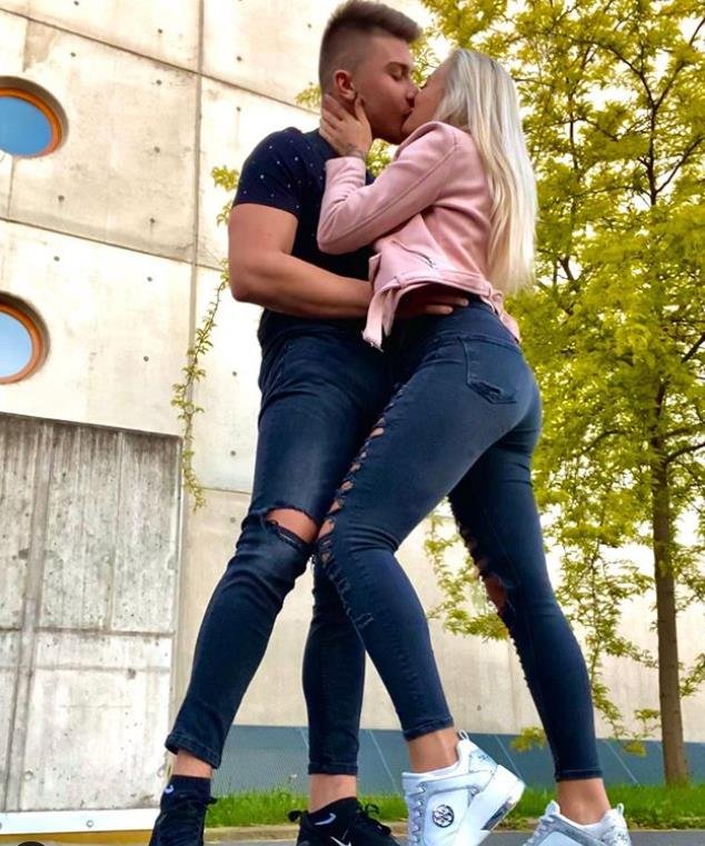 Datel si našel novou přítelkyni 8 Datel si našel novou přítelkyni 8