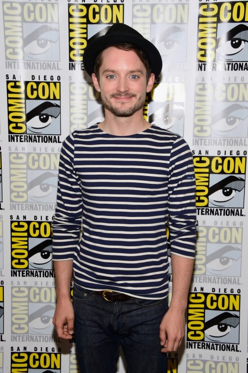 Elijah Wood (40) Elijah Wood (40)