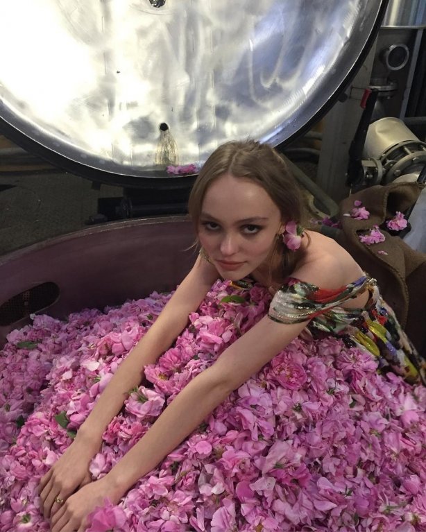 Lily-Rose Depp - Obrázek 5 Lily-Rose Depp - Obrázek 5