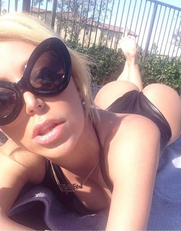 Aubrey O´Days je kočička Aubrey O´Days je kočička