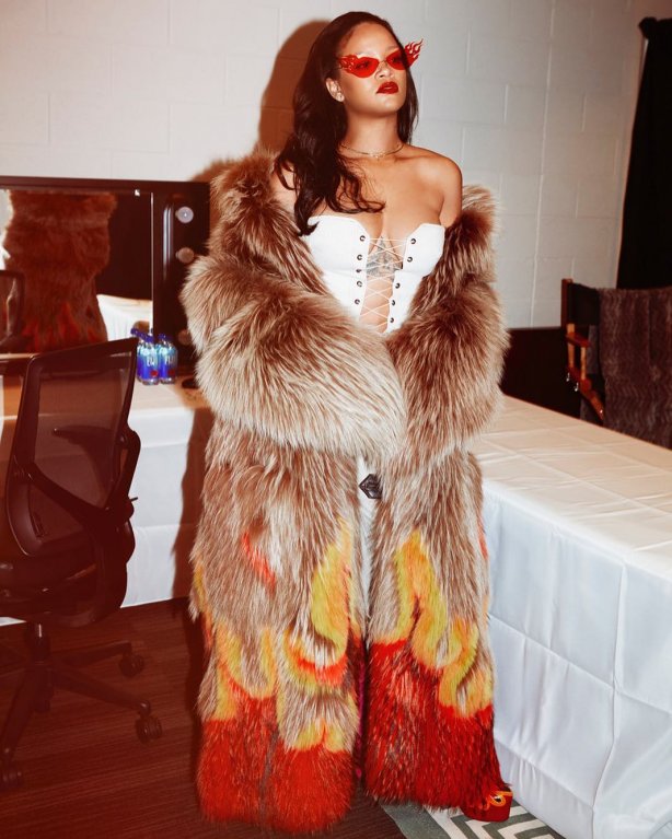 Rihanna dala kopačky příteli Rihanna dala kopačky příteli