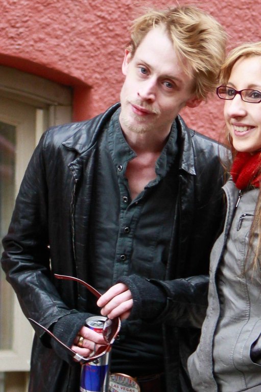 Macaulay Culkin se proměnil v sexy fešáka. 7 Macaulay Culkin se proměnil v sexy fešáka. 7