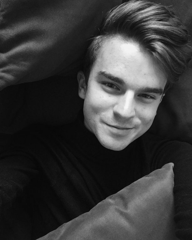 Kovy - Instagram - Obrázek 4 Kovy - Instagram - Obrázek 4