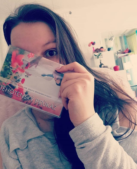 Sára Holanová je těhotná! 1 Sára Holanová je těhotná! 1
