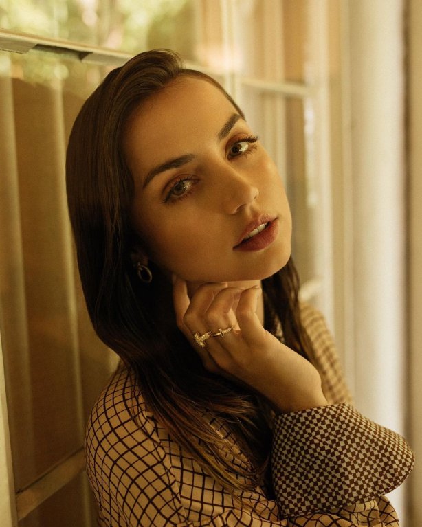 Ana de Armas (32) Ana de Armas (32)