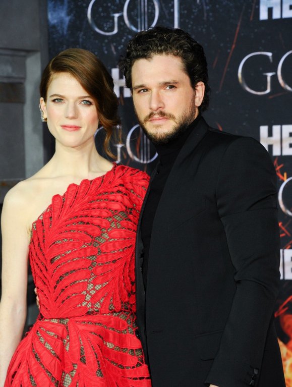 Kit Harrington a Rose Leslie slaví příchod prvního potomka Kit Harrington a Rose Leslie slaví příchod prvního potomka
