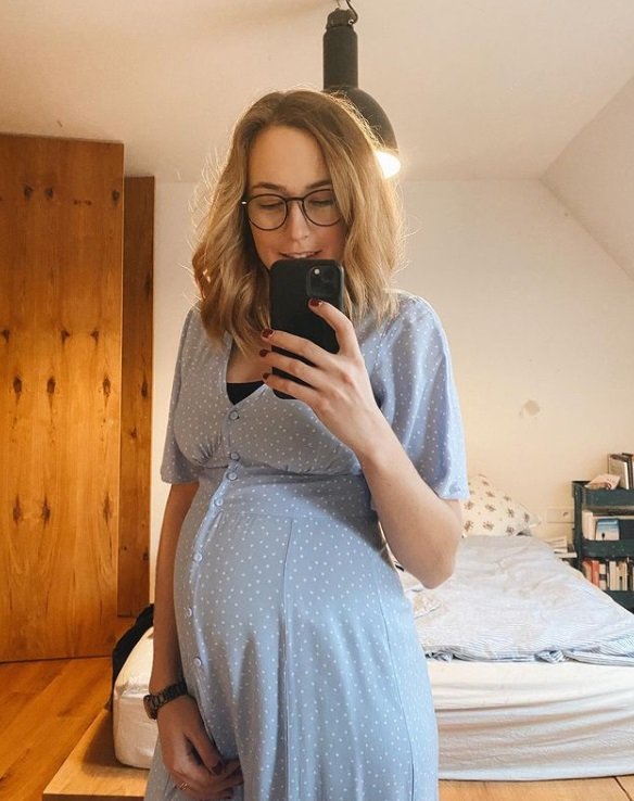Youtuberka Nicole Ehrenbergerová. Youtuberka Nicole Ehrenbergerová.