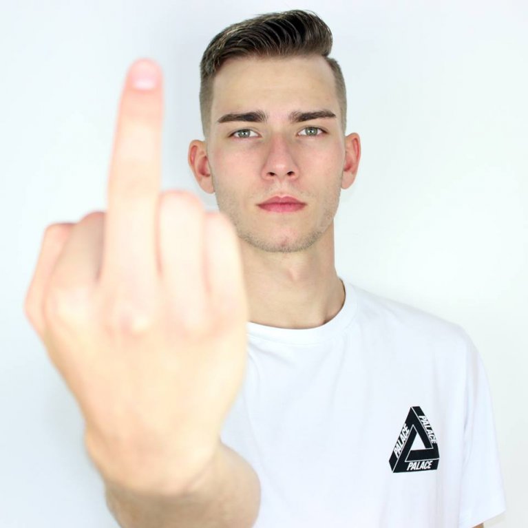 Youtuber Ikaro Youtuber Ikaro
