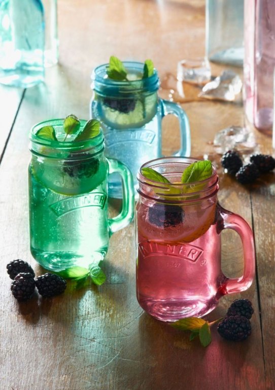 Džbánek s rukojetí, 0,5l, modré, růžové a zelené sklo, Kilner, 150 Kč Džbánek s rukojetí, 0,5l, modré, růžové a zelené sklo, Kilner, 150 Kč