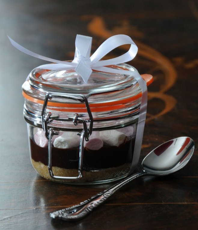 Zavařovací kulatá sklenice s klipem, 0,125l, Kilner, 125 Kč Zavařovací kulatá sklenice s klipem, 0,125l, Kilner, 125 Kč