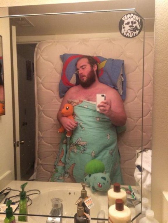 Bizarní galerie selfies - Je tohle vůbec možné? - Obrázek 2 Bizarní galerie selfies - Je tohle vůbec možné? - Obrázek 2
