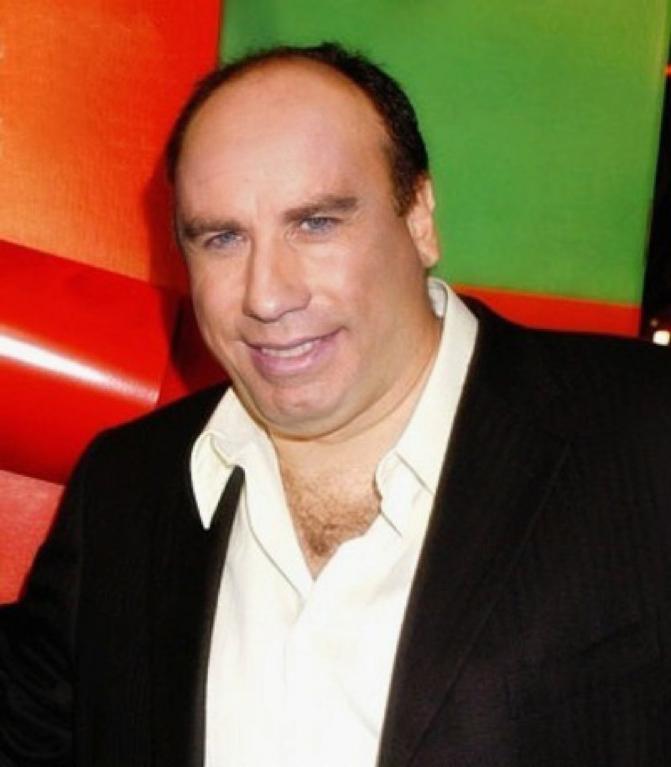 Celebrity, které přes svátky přibraly - John Travolta Celebrity, které přes svátky přibraly - John Travolta
