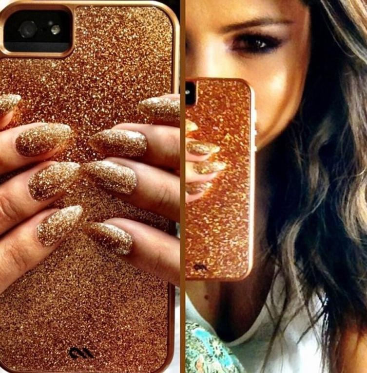 Selena Gomez a její zlatíčko Selena Gomez a její zlatíčko