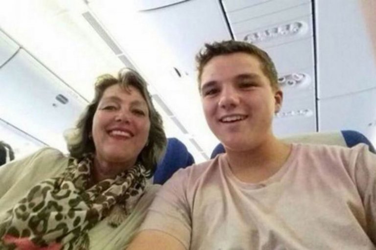 Gary Slock and Petra Langeveld, maminka se synem na palubě Malaysia-Airlines-flight-MH17 Gary Slock and Petra Langeveld, maminka se synem na palubě Malaysia-Airlines-flight-MH17