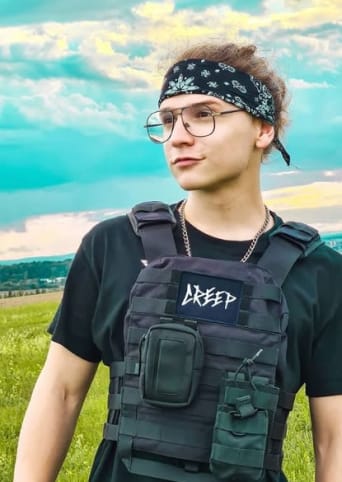 Youtuber Martin Creep. Youtuber Martin Creep.
